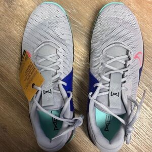 Nike Metcon 9 Cement Grey/Hot-Punch Black